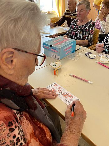 Spieletisch "Bingo"