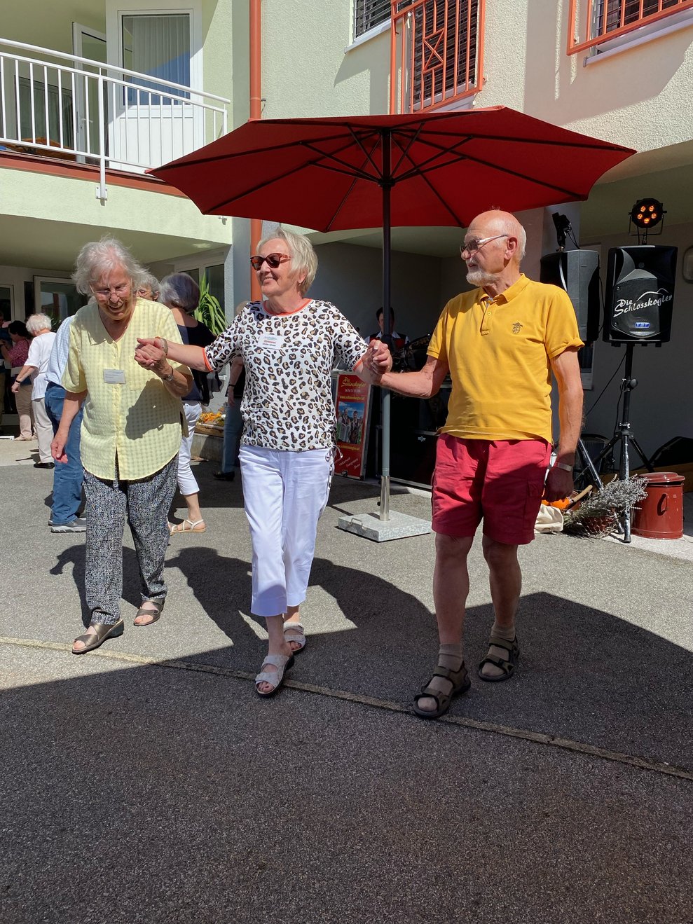 es wird fleißig getanzt