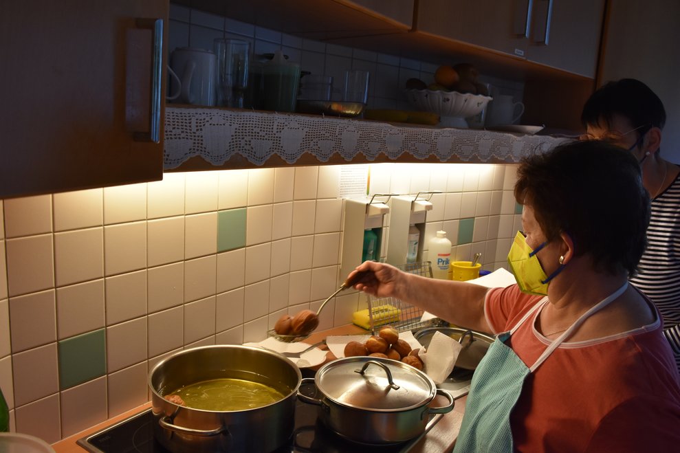 Krapfen backen in da Wohnkuchl