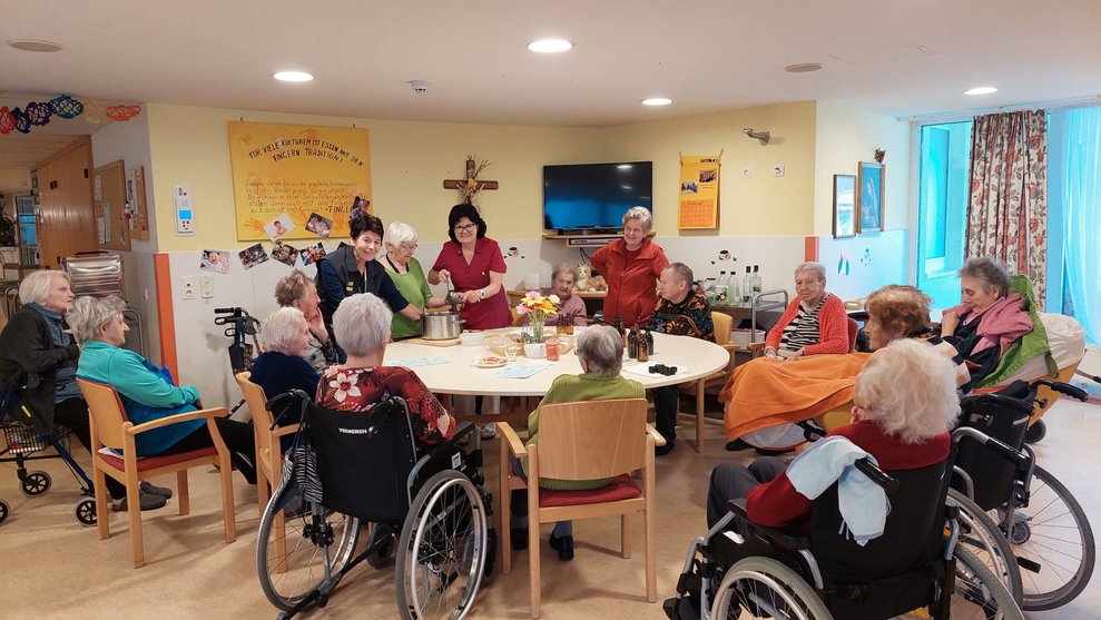 ein schöner Nachmittag in gemütlicher Runde